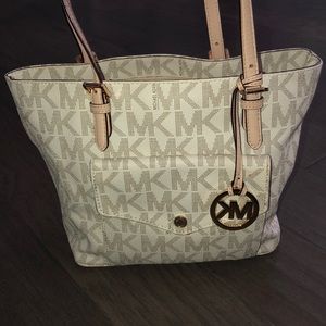 Michael Kors Shoulder Bag
